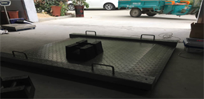 600kg 50g小型電子地磅超低臺面調(diào)式發(fā)貨現(xiàn)場分享-蘇州金鉆稱重
