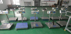電子秤內(nèi)置打印機(jī)加報(bào)警燈案例分享